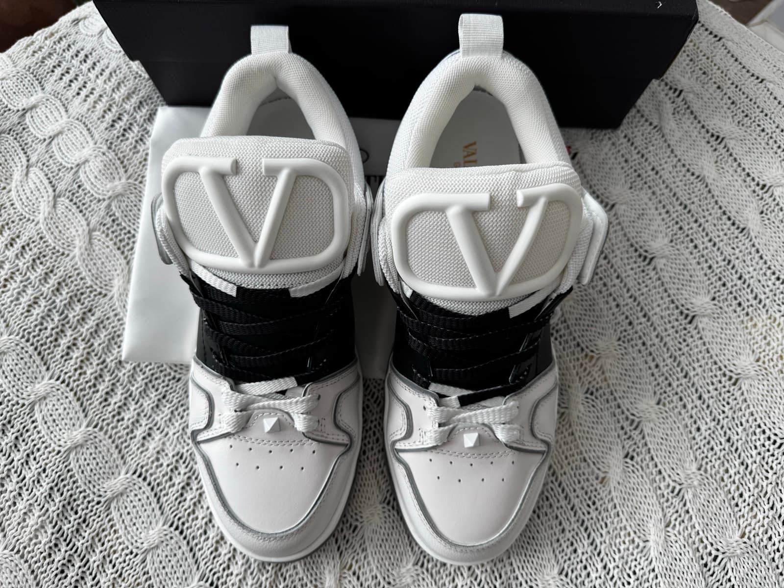 Valentino Garavani Open Skate Navy Blue